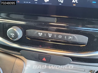 Ford Transit Ford Transit 165pk Nieuw Model Limited L2H2 Automaat CarPlay Xenon Camera 10m3 Airco Cruise control - afbeelding nr 14