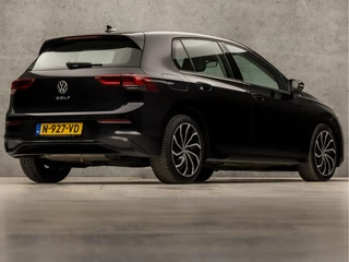 Volkswagen Golf Volkswagen Golf 1.0 TSI Sport (APPLE CARPLAY, GROOT NAVI, MEMORY SEATS, ALCANTARA, CAMERA, SPORTSTOELEN, KEYLESS, LM VELGEN, LED KOPLAMPEN, NIEUWSTAAT) - afbeelding nr 5