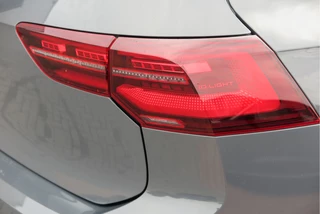Volkswagen Golf Volkswagen Golf 1.5 TSI 96kw 130pk Style , Panorama dak , Led, Virtual cockpit ,Trekhaak uitklapbaar, PDC, Navigatie via Carplay , DAB+ , Stoelverwarming,Alcantara bekleding, etc. - afbeelding nr 67