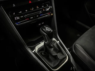 Volkswagen T-Roc Volkswagen T-Roc 1.5 TSI Life Carplay | IQ-Drive | Virtual - afbeelding nr 20