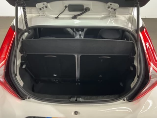 Toyota Aygo Toyota Aygo 1.0 VVT-i x-joy cabrio | CLIMA | APPLE CARPLAY | - afbeelding nr 22