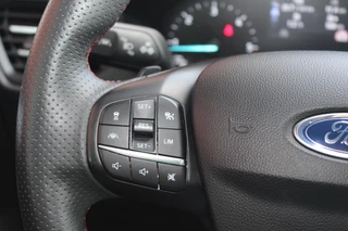 Ford Focus Ford Focus Wagon 2.0 EcoBlue ST Line Business 150pk Automaat | Adaptive cruise control | Winter Pack | Bang&Olufsen | Full LED | Rode remklauwen - afbeelding nr 8