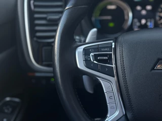 Mitsubishi Outlander Mitsubishi Outlander 2.0 PHEV 4x4 | Luxe | Rockford Audio | 360° Camera | Navi | Schuif-/kanteldak - afbeelding nr 11