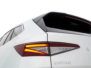 Škoda Enyaq iV (INCL-BTW) *PANO | FULL-LEATHER | ADAPT.CRUISE | HEAD-UP | MEMORY-PACK | FULL-LED | DIGI-COCKPIT | BLIND-SPOT | NAVI-FULLMAP | KEYLESS | CAMERA | SPORT-SEATS | KEYLESS | AMBIENT-LIGHT - afbeelding nr 36