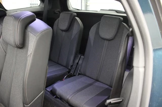Peugeot 5008 Peugeot 5008 1.5 BlueHDi GT-Line - Panorama, Carplay, Camera, Half Leer - afbeelding nr 12