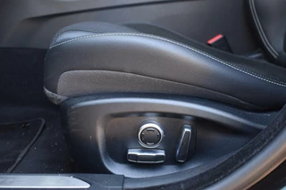 Jaguar XE Jaguar XE 2.0t R-Sport AUT | Elek. stoel | Camera | 200 PK | - afbeelding nr 20