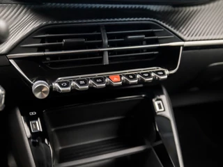 Peugeot 208 Peugeot 208 1.2 PureTech Sport (APPLE CARPLAY, GROOT NAVI, 360 CAMERA, SPORTSTOELEN, LM VELGEN, LANE ASSIST, CRUISE, NIEUWSTAAT) - afbeelding nr 9