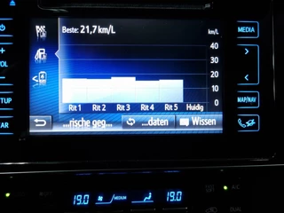Toyota Auris Toyota Auris 1.8 Hybrid Touring Sports Executive / Pano - afbeelding nr 61