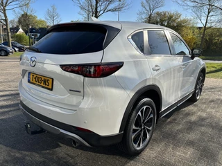 Mazda CX-5 Mazda CX-5 2.0 e-SkyActiv-G M Hybrid 165 Newground 1e Eig., Dealer ond., Leer/ Alcantara, Trekhaak, Elektr. a.klep, Keyless Entry, Stoel & Stuurverw.,Navigatie, Carplay/ Android Auto, A.rij-camera. - afbeelding nr 5