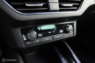 Škoda Kamiq Skoda Kamiq 1.0 TSI Sport / Navi / Virtual / Carplay - afbeelding nr 20