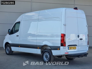 Mercedes-Benz Sprinter Mercedes Sprinter 315 CDI Automaat L2H2 LED Trekhaak Navi Airco Cruise Camera MBUX L2 10m3 Airco Trekhaak Cruise control - afbeelding nr 2