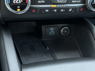 Ford Kuga Ford Kuga 2.5 PHEV Titanium | Trekhaak | Head up display | - afbeelding nr 33