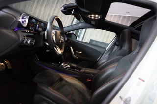 Mercedes-Benz A-Klasse Mercedes-Benz A-klasse 200 AMG 45 Look / Aut / 163 Pk / Navi / Camera / Cruise Control / F1 Flippers / Open Panoramadak / Led / 19 - afbeelding nr 8