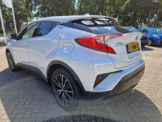 Toyota C-HR Dodehoekdetectie, Navigatie, Parkeersensoren V + A , All-in Rijklaarprijs - afbeelding nr 3