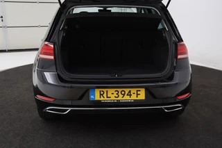 Volkswagen Golf Volkswagen Golf 1.4 TSI Highline | Stoelverwarming | Camera | Full LED | Adaptive cruise | Carplay | Climate control | Parkeerhulp | Bluetooth - afbeelding nr 28
