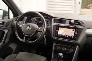Volkswagen Tiguan Volkswagen Tiguan 1.4 TSI 150pk R-Line Business -PANO-LED-ECC-NAVI-PDC- - afbeelding nr 10