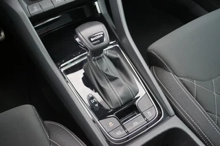 Škoda Karoq Škoda Karoq 1.5 TSI DSG Sportline/ Panodak/ Standverwarming/ Camera/ ACC/ DCC - afbeelding nr 19