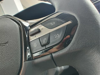 Peugeot 308 Peugeot 308 SW 1.6 PLUG-IN HYBRID 180 ALLURE AUT. Keyless | Adaptive Cruise | Navi - afbeelding nr 23
