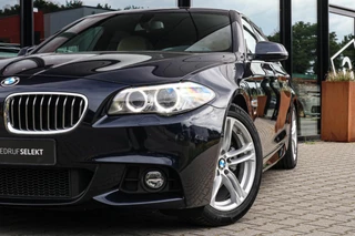 BMW 5 Serie BMW 5-serie Touring 520i M Sport - MEMORY - COMFORTSTOELEN - LED - afbeelding nr 2