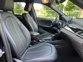 BMW X1 BMW X1 XDRIVE25i SPORT 231PK AUT. / CAMERA / LEDER / NAVI / 18'' LMV - afbeelding nr 7