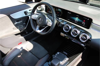 Mercedes-Benz CLA Pano | Memory | Designo - afbeelding nr 18