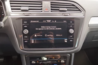 Volkswagen Tiguan Volkswagen Tiguan 1.5 TSI Life Business -LED-ECC-ECC-PDC- - afbeelding nr 16