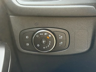 Ford Focus Ford Focus 1.0 Hybrid Connected NAP Navi PDC Led super staat! - afbeelding nr 22