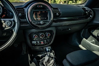 MINI Clubman Mini Clubman 1.5 Cooper Chili Serious Business | Pano | Navi - afbeelding nr 26