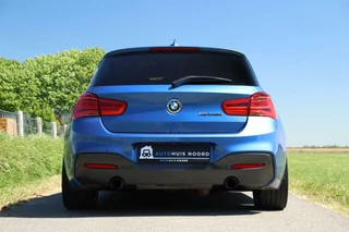 BMW 1 Serie BMW 1-serie M140i LCI / VOL! / RWD / Camera / H&K / Pano / 18