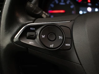 Opel Grandland X Opel Grandland X 1.2 Turbo Ultimate Sport (APPLE CARPLAY,NAVI,CAMERA,LED,SPORTSTOELEN,CRUISE,CLIMATE,DODE HOEk,GETINT,NETTESTAAT) - afbeelding nr 10