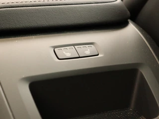 Volvo XC60 Volvo XC60 T6 PLUG-IN HYBRID PLUS BLACK EDITION HEICO STYLING 22INCH SCHUIF - afbeelding nr 37