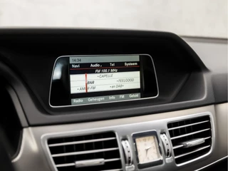 Mercedes-Benz E-Klasse 184Pk Automaat (PANORAMADAK, NAVIGATIE, CLIMATE, LEDER, STOELVERWARMING, SPORTSTOELEN, PARKEERSENSOREN, ZWART HEMEL, NIEUWE APK, NIEUWSTAAT) - afbeelding nr 9