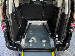Volkswagen Caddy Volkswagen Caddy MAXI 1.5 TSI 115pk DSG Style 5+1 Rolstoelauto, ACC, Panodak, Camera, LED, Virtual - afbeelding nr 13