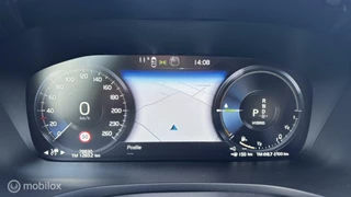 Volvo V60 Volvo V60 2.0 T6 Plug-in hybrid AWD Plus Dark R-DESIGN - afbeelding nr 4