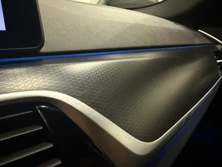 BMW 5 Serie HEAD-UP/LASER/ACC/TREKHAAK/360CAMERA/ALCANTARA/KEYLESS/SHADOW-LINE/DRIVING ASS PRO/SFEER/STUUR+STOELVERWARMING/LIVE COCKPIT/M-AERODYNAMIC/SOPHISTOGRAU/VOLLEDIG BMW DEALER HISTORIE - afbeelding nr 43