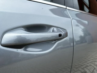 Kia ProCeed Kia ProCeed 1.6 T-GDi 204pk Automaat GT Kia ProCeed 1.6 T-GDi GT Navigatie Climate Control Electrisch bediendbare achterklep Adaptive Cruise Control Camera Dab Keyless start - afbeelding nr 33