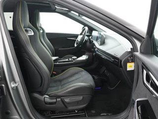 Kia EV6 - Sportstoelen - Panoramadak - 21 inch LM velgen - Navigatie - 360 graden camera - Fabrieksgarantie tot 11-2029 - afbeelding nr 24