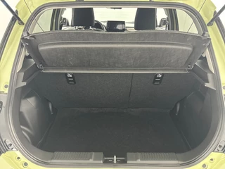 Suzuki Swift Suzuki Swift 1.2 Select Smart Hybrid | Navigatie | Adaptieve Cruise Control | Parkeercamera - afbeelding nr 21