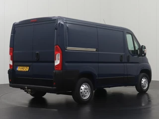 Peugeot Boxer Peugeot Boxer 2.0 BlueHDI 130PK Premium | 2xSchuifdeur | Navigatie | Airco | Trekhaak | Betimmering - afbeelding nr 2