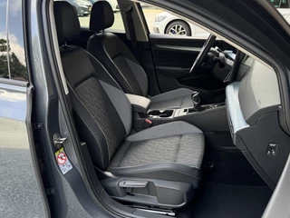 Volkswagen Golf Volkswagen Golf 1.5 TSI LIFE CAMERA/TREKHAAK/LED VW-LOGO - afbeelding nr 18