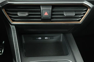 CUPRA Leon CUPRA Leon 1.4 e-Hybrid | 245pk | Panoramadak |  Stoel & stuurverwarming | Carplay | Adaptive cruise | Sfeerverlichting | Navigatie | Camera | PHEV - afbeelding nr 27