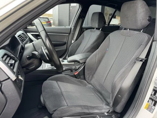 BMW 3 Serie BMW 3-serie 330e M Sport NL AUTO*HARMAN KARDON*CARPLAY*PDC*LED - afbeelding nr 7