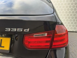 BMW 3 Serie BMW 3-serie Touring 335 D XDrive M Sport PANO Executive 335D - afbeelding nr 53