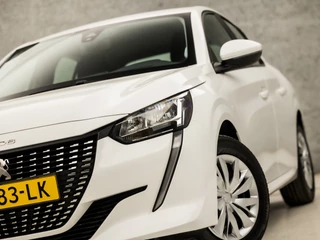 Peugeot 208 (APPLE CARPLAY, GROOT NAVI, LED KOPLAMPEN, SPORTSTOELEN, LANE ASSIST, CRUISE, NIEUWSTAAT) - afbeelding nr 15