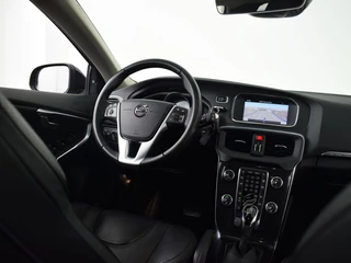 Volvo V40 Volvo V40 Cross Country 1.5 T3 Summum | Leder • Standkachel • Keyless • Goed onderhouden - afbeelding nr 16