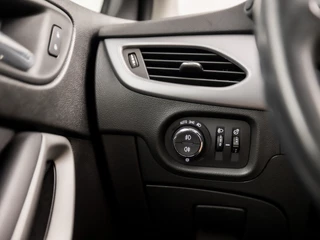 Opel Astra Opel Astra Sports Tourer 1.4 Business Sport 146Pk Automaat (APPLE CARPLAY, NAVIGATIE, CRUISE, SPORTSTOELEN, PARKEERSENSOREN, NIEUWE APK, DAB+, NIEUWSTAAT) - afbeelding nr 22