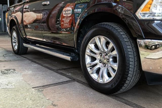 Dodge Ram 1500 Dodge Ram 1500 Longhorn Lage bijtelling Nieuwstaat Laramie - afbeelding nr 3