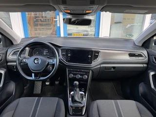 Volkswagen T-Roc - afbeelding nr 2