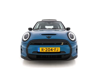 MINI Electric (INCL-BTW) Aut. *PANO | FULL-LEATHER | FULL-LED | HARMAN/KARDON-AUDIO | KEYLESS | CAMERA | SPORT-SEATS | NAVI-FULLMAP  | ECC | AMBIENT-LIGHT | DAB | DIGI-COCKPIT | PDC | 17