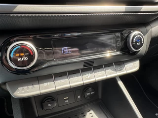 Hyundai Kona Hyundai Kona 1.6 GDI HEV Premium | Trekhaak 1350kg! | Leder | Navigatie | Sto - afbeelding nr 31